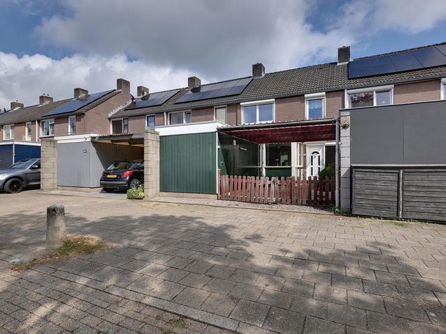Delfzijlstraat 87, Arnhem