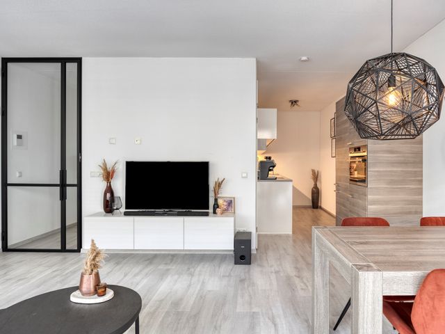 Vijfhagen 341, Breda