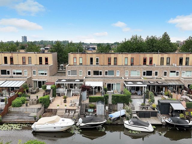 Brommy en Tommystraat 17, Almere