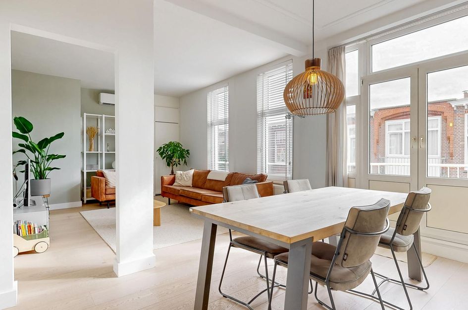Govert Bidloostraat 74