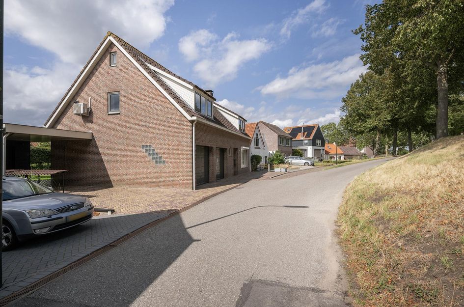 Javadijk 40