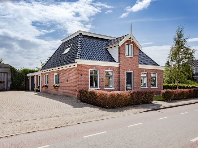 Oosterblokker 131, Oosterblokker