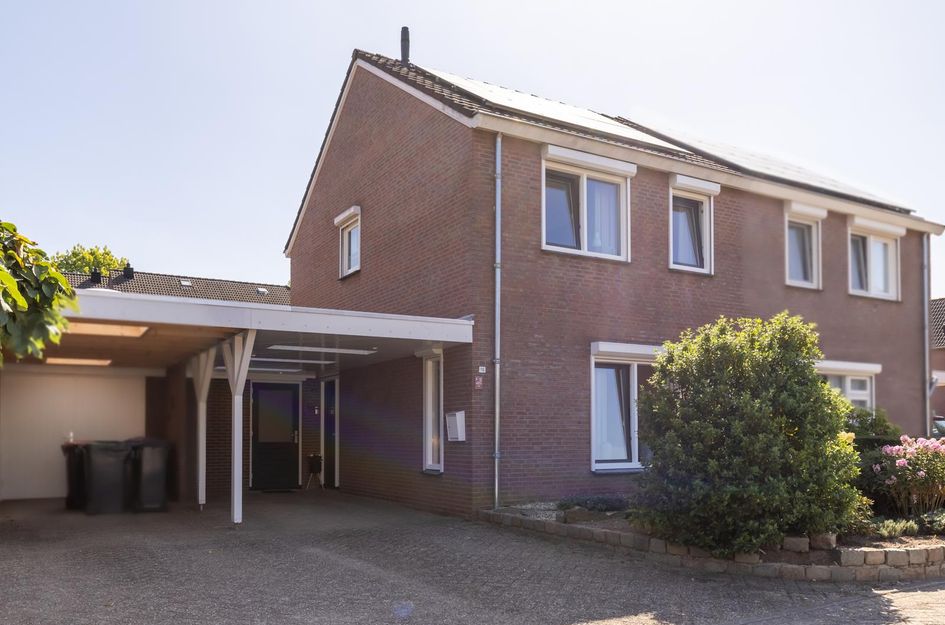Veenbes 16