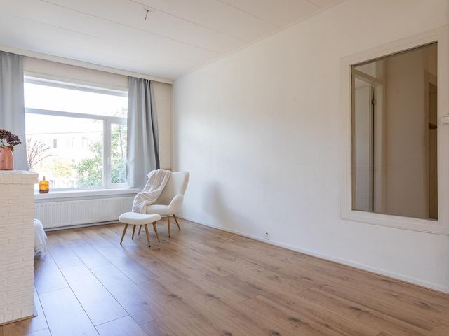 Kamperfoeliestraat 217, 'S-Gravenhage