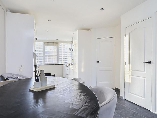 Linnaeusstraat 96, Zaandam