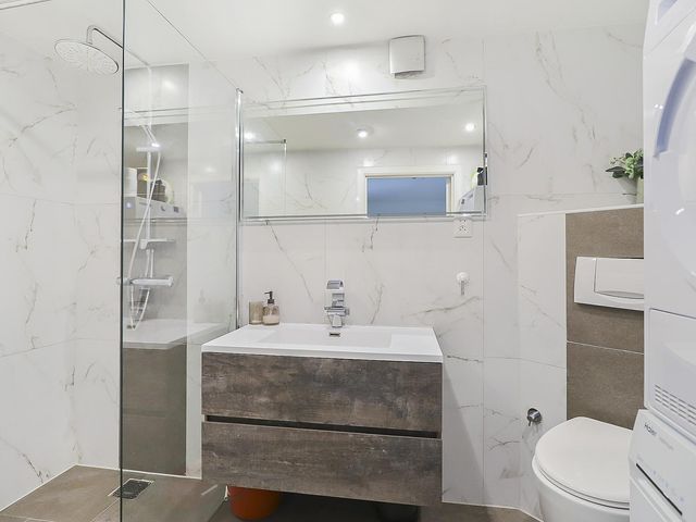 Linnaeusstraat 96, Zaandam