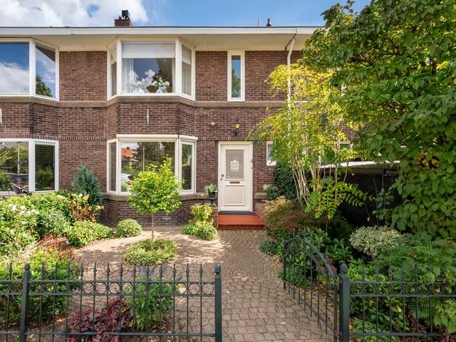 Burgemeester F.H. van Kempensingel 4, Rotterdam