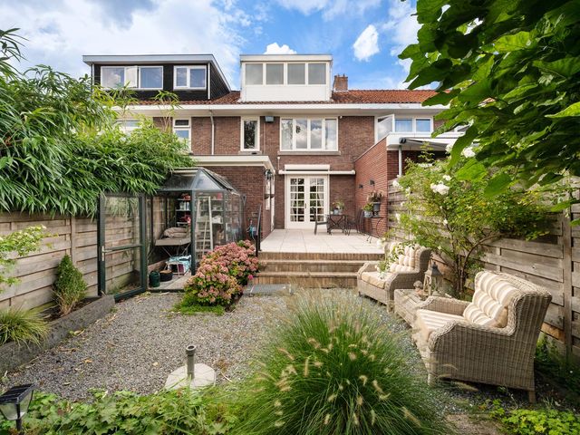 Burgemeester F.H. van Kempensingel 4, Rotterdam