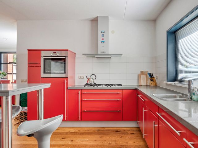 Ooievaar 7, Terneuzen