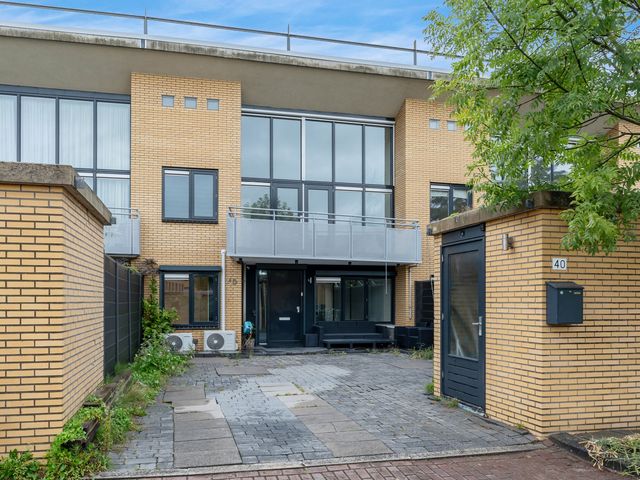 Buitenrust 40, Dordrecht