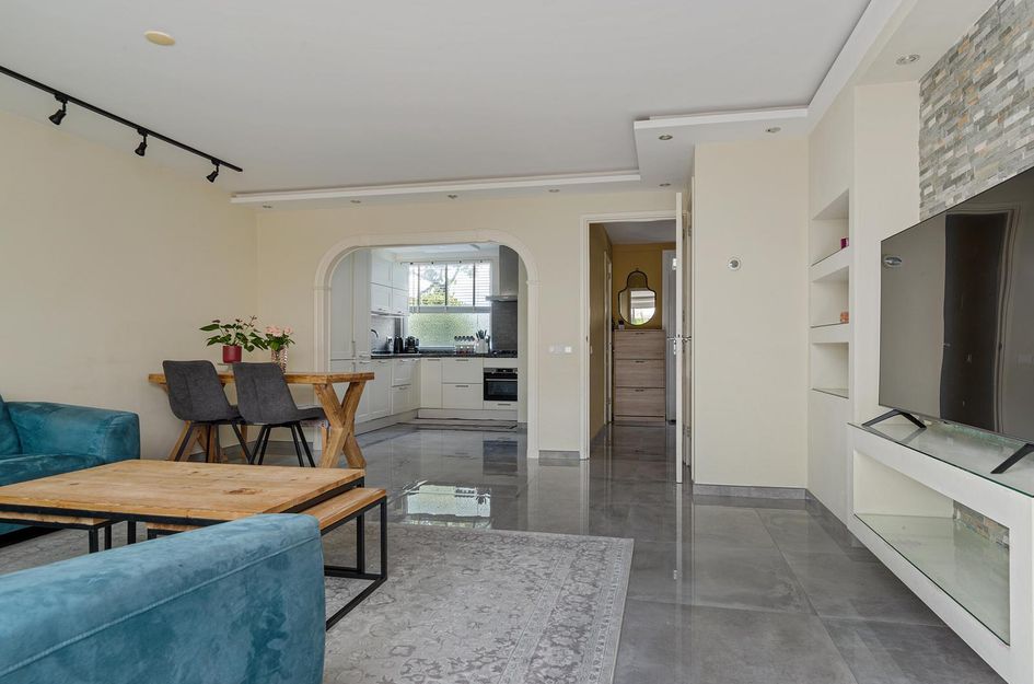 Dr. H. Colijnstraat 28