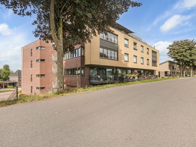 Rietbaan 24, Huissen