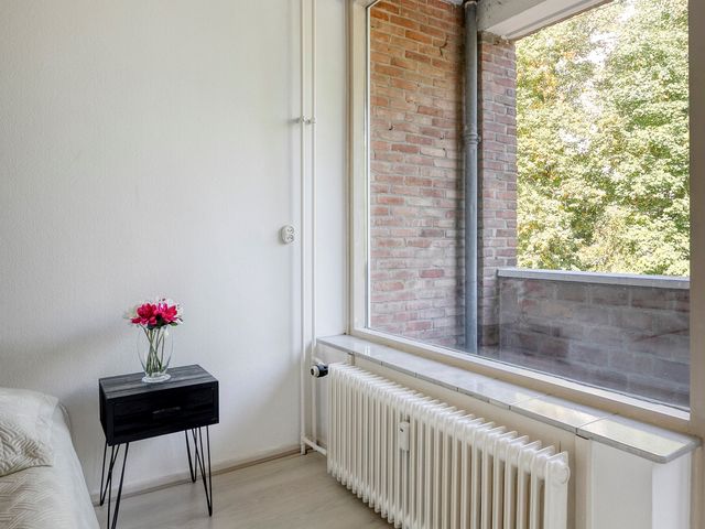 Zuid-Hollandstraat 42 2, Amsterdam