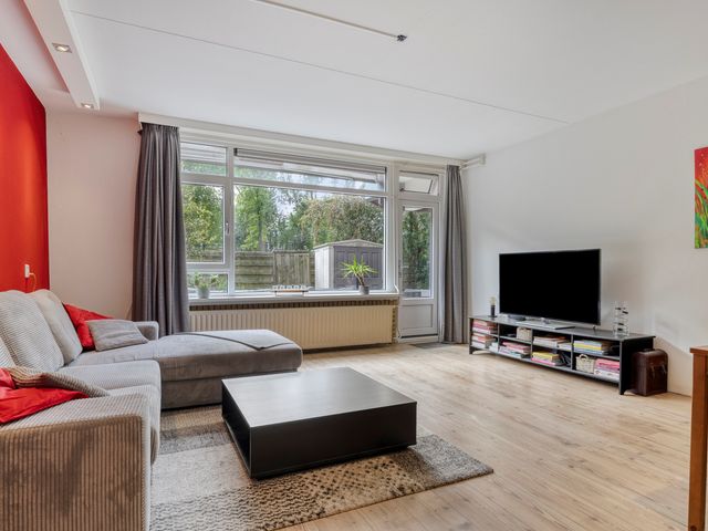 Midscheeps 9, Amsterdam