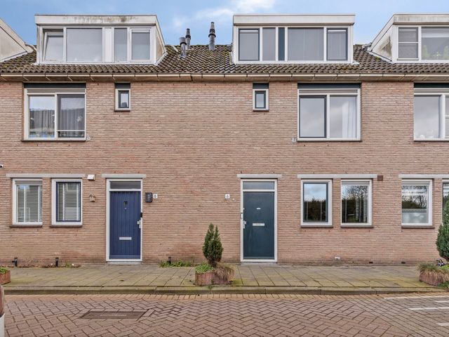 Zestienhovensekade 6, Rotterdam