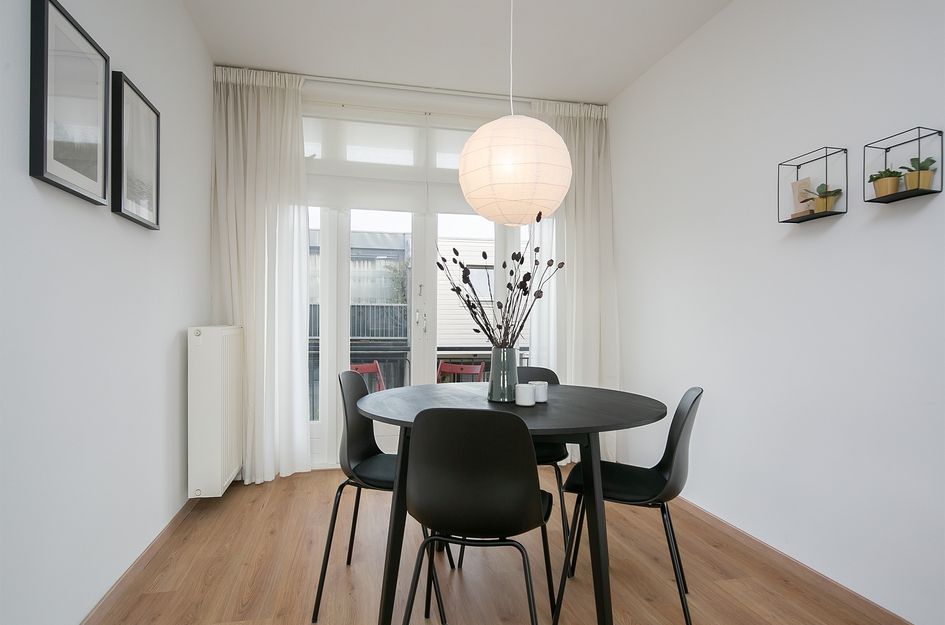 Ir J.P. Van Muijlwijkstraat 39 2