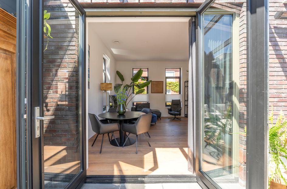 Spuistraat 2