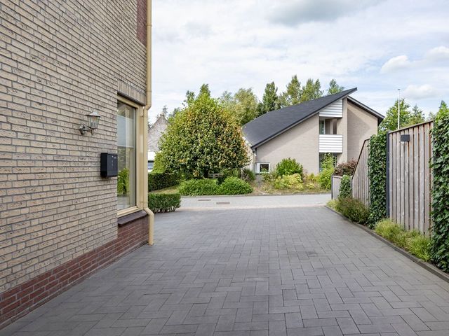 Klaproos 4, Marum