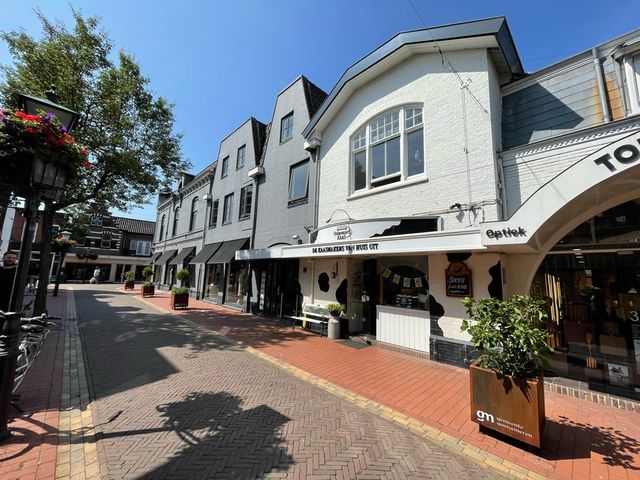 Nassaustraat 1B, Bussum
