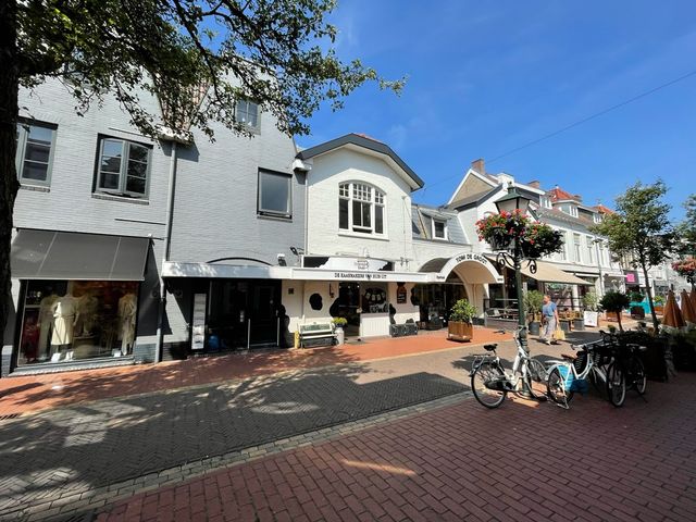 Nassaustraat 1B, Bussum