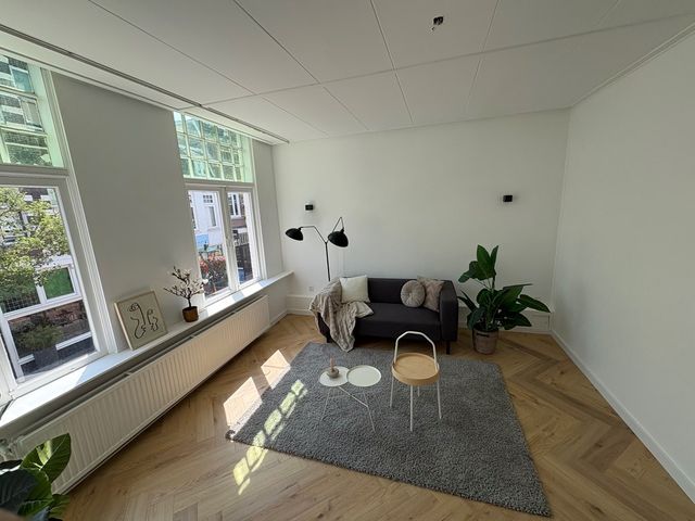Nassaustraat 1F, Bussum