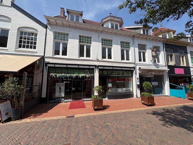 Nassaustraat 1F, Bussum