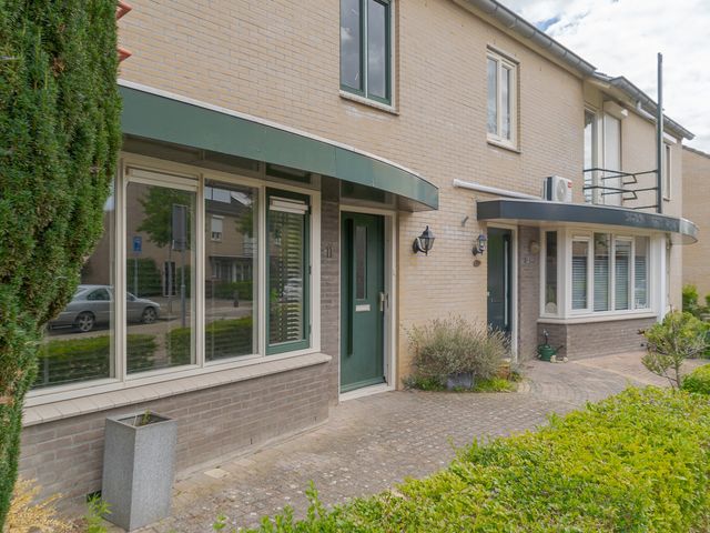 Sneevlietstraat 11, Zwolle