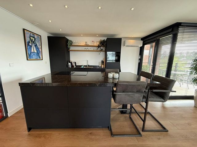 Fluweelboomlaan 29, Amstelveen