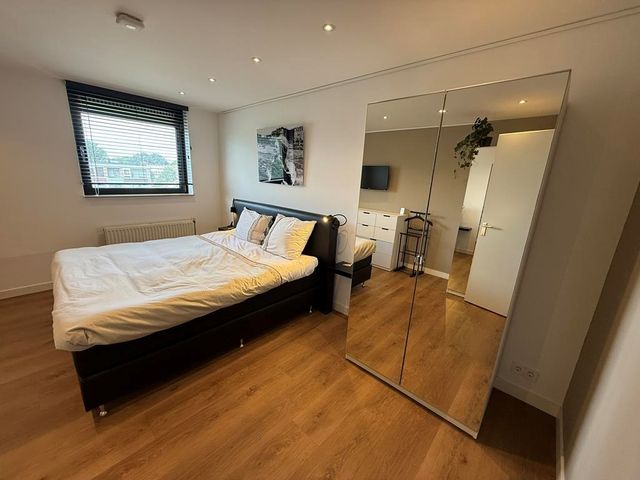 Fluweelboomlaan 29, Amstelveen