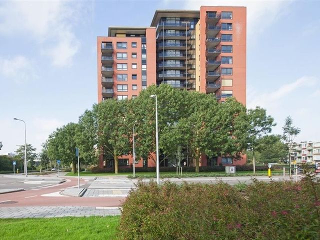 Fluweelboomlaan 29, Amstelveen