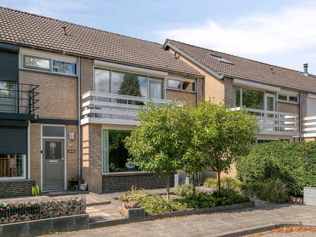 Poelekes 25, Halsteren
