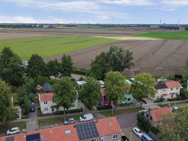 Zweedsestraat 27, 's-Gravendeel