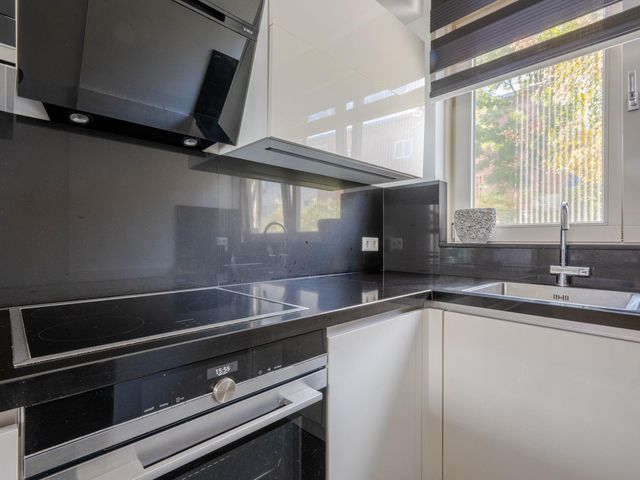 Rilland Bathstraat 48, Rotterdam