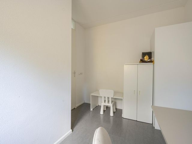 Rilland Bathstraat 48, Rotterdam