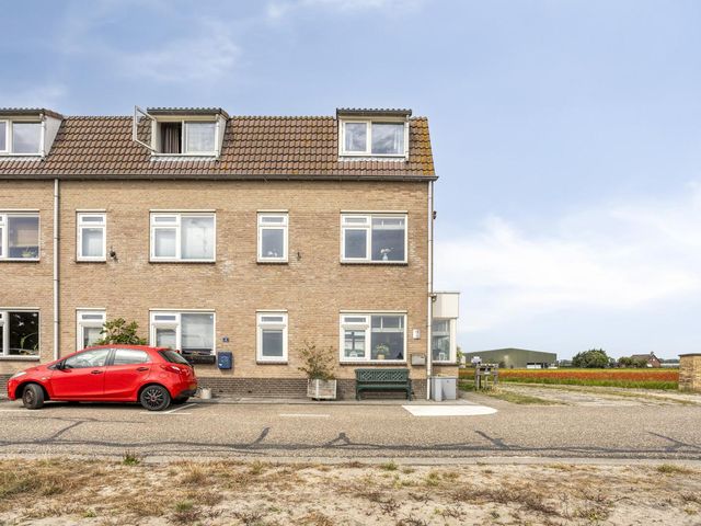 Torenlaan 15, Voorhout