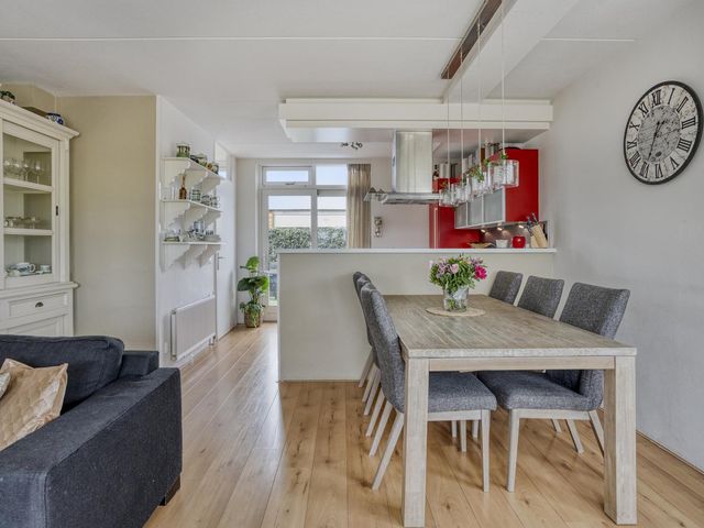 Torenlaan 15, Voorhout