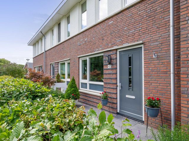 Fregat 42, Brielle