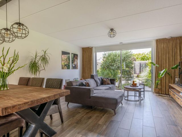 Fregat 42, Brielle