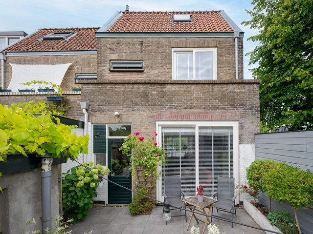 Herensingel 34, Leiden