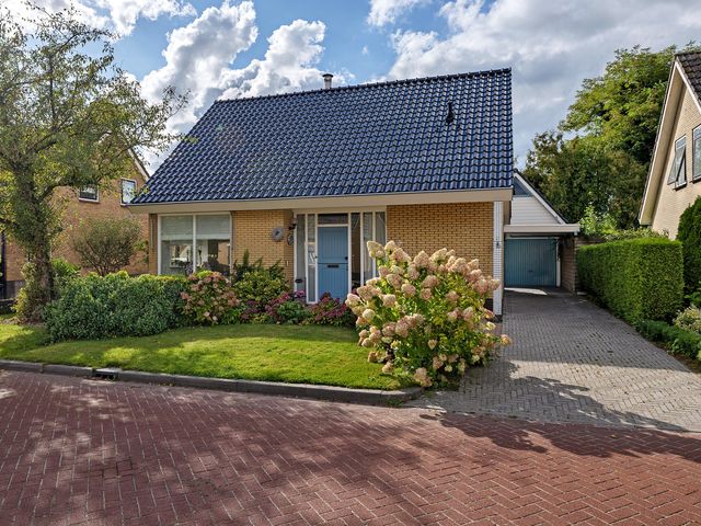 Meester Haarmanstraat 14, Zevenhuizen