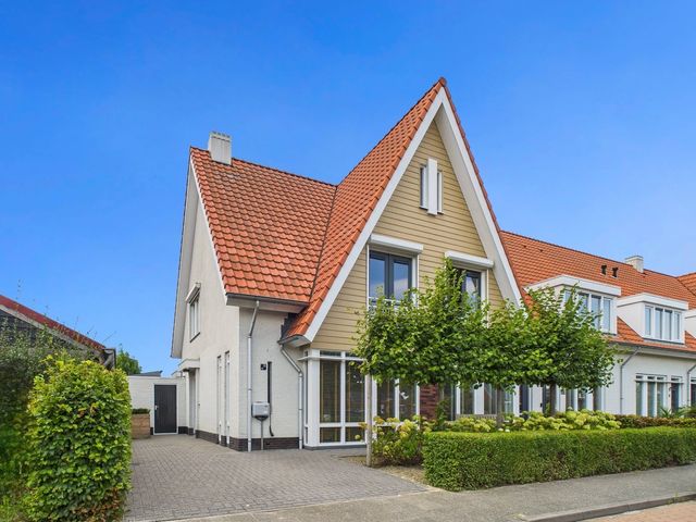 Vuurvlinder 25, Terneuzen
