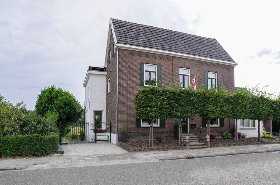 Strabeek 37