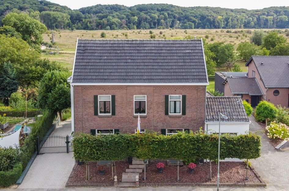 Strabeek 37