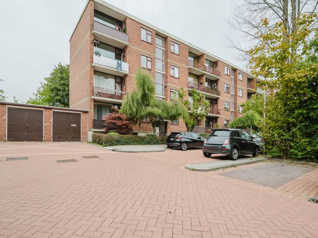 Aagje Dekenstraat 12C, Spijkenisse