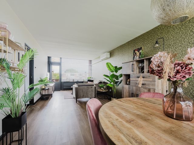 Aagje Dekenstraat 12C, Spijkenisse