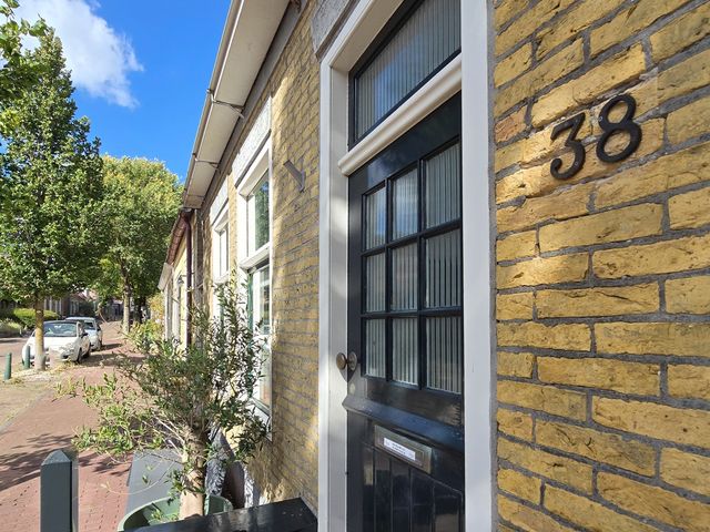 Burgemeester Mentzstraat 38, West-Terschelling