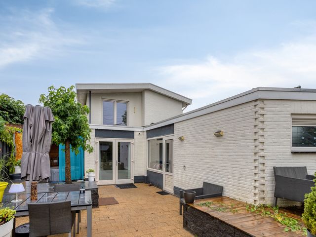 Kerkstraat 48, Susteren