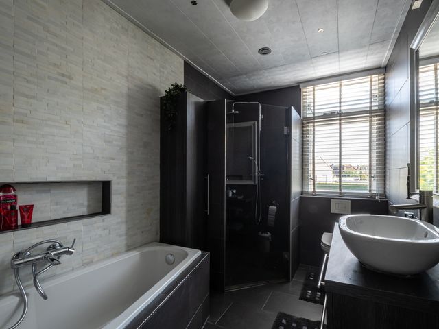 Het Reef 4, Goor