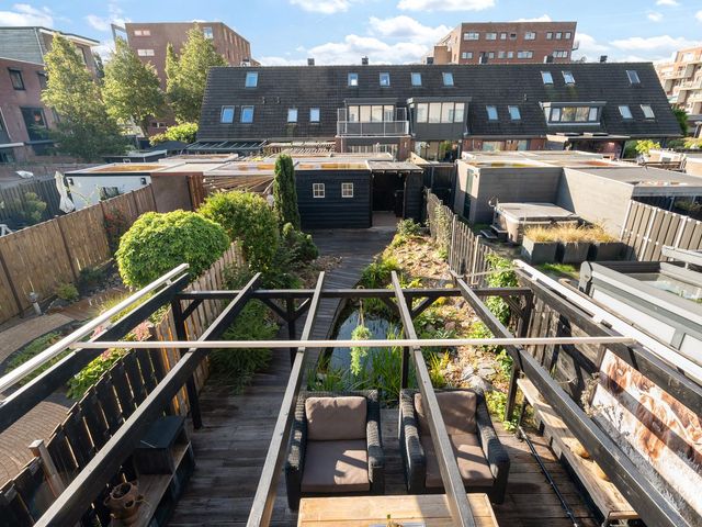 Douschans 6, Zoetermeer