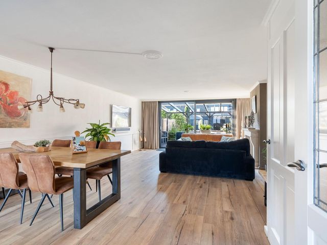 Douschans 6, Zoetermeer